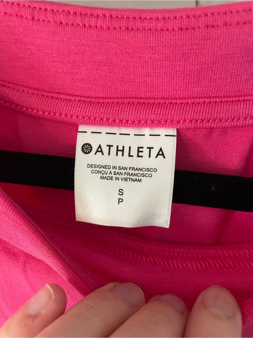 Athleta With Ease Long Sleeve Athletic Top Pink Size Small - Picture 2 of 4